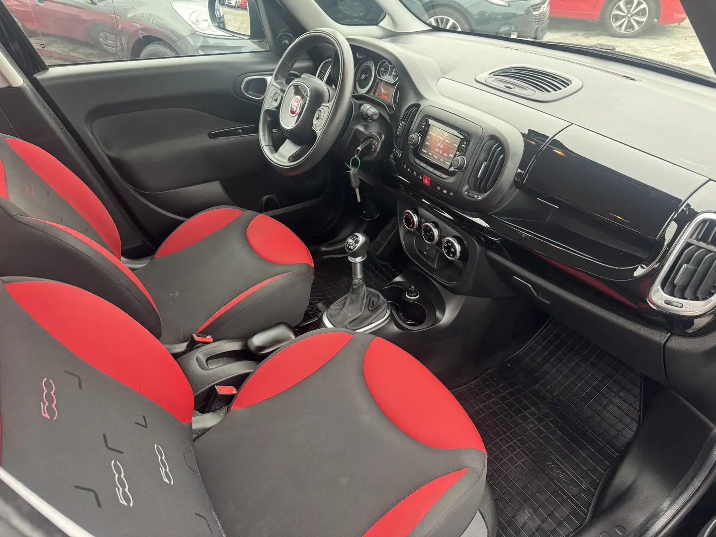 Fiat 500L 0,9 Ltr. Pop Star / Klima / PDC / Euro6 Rot - 2