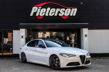2.0T VELOCE SQUADRA 330PK PANO TREKHAAK