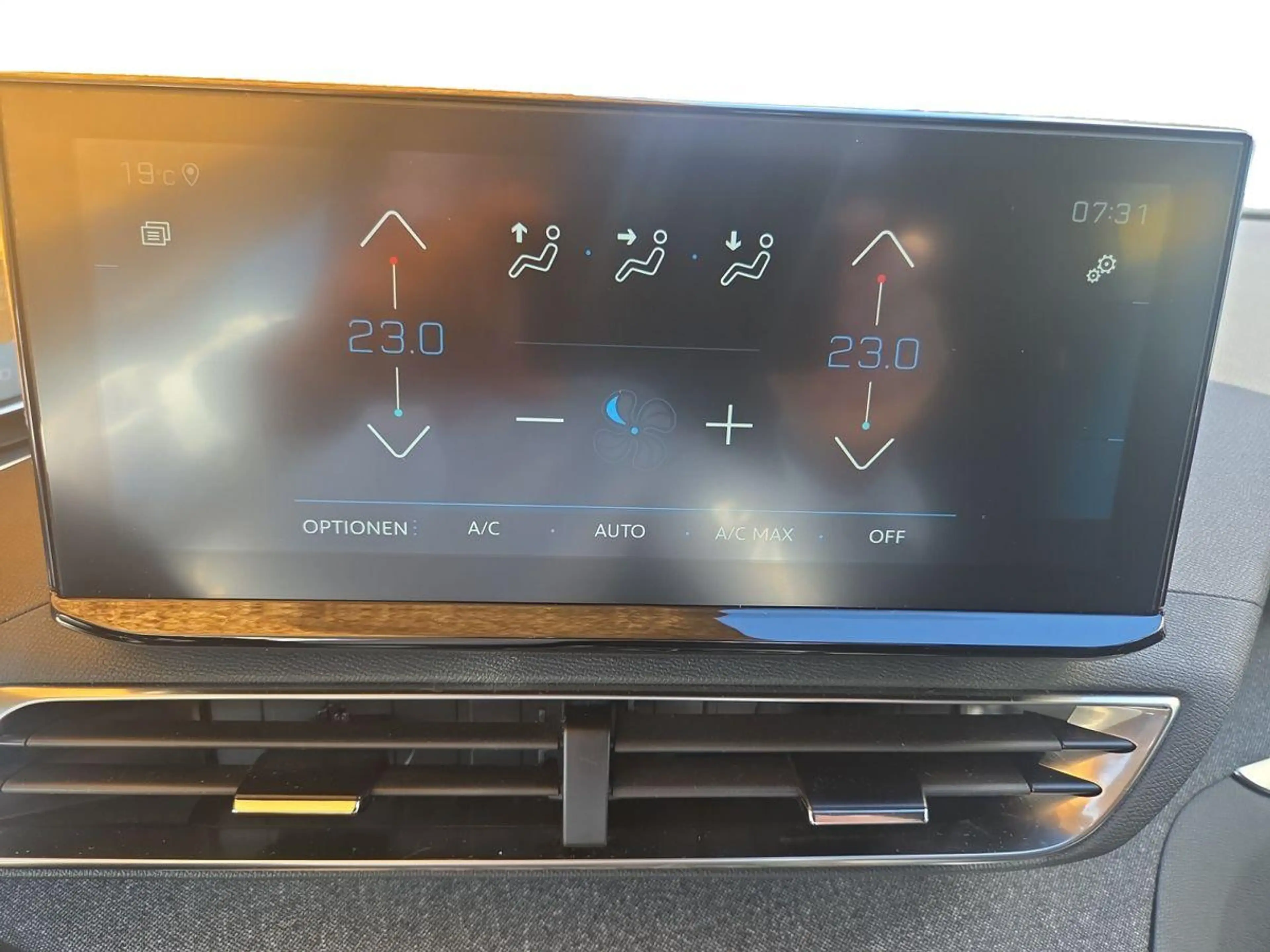 Peugeot 3008 Allure Pack — photo 12
