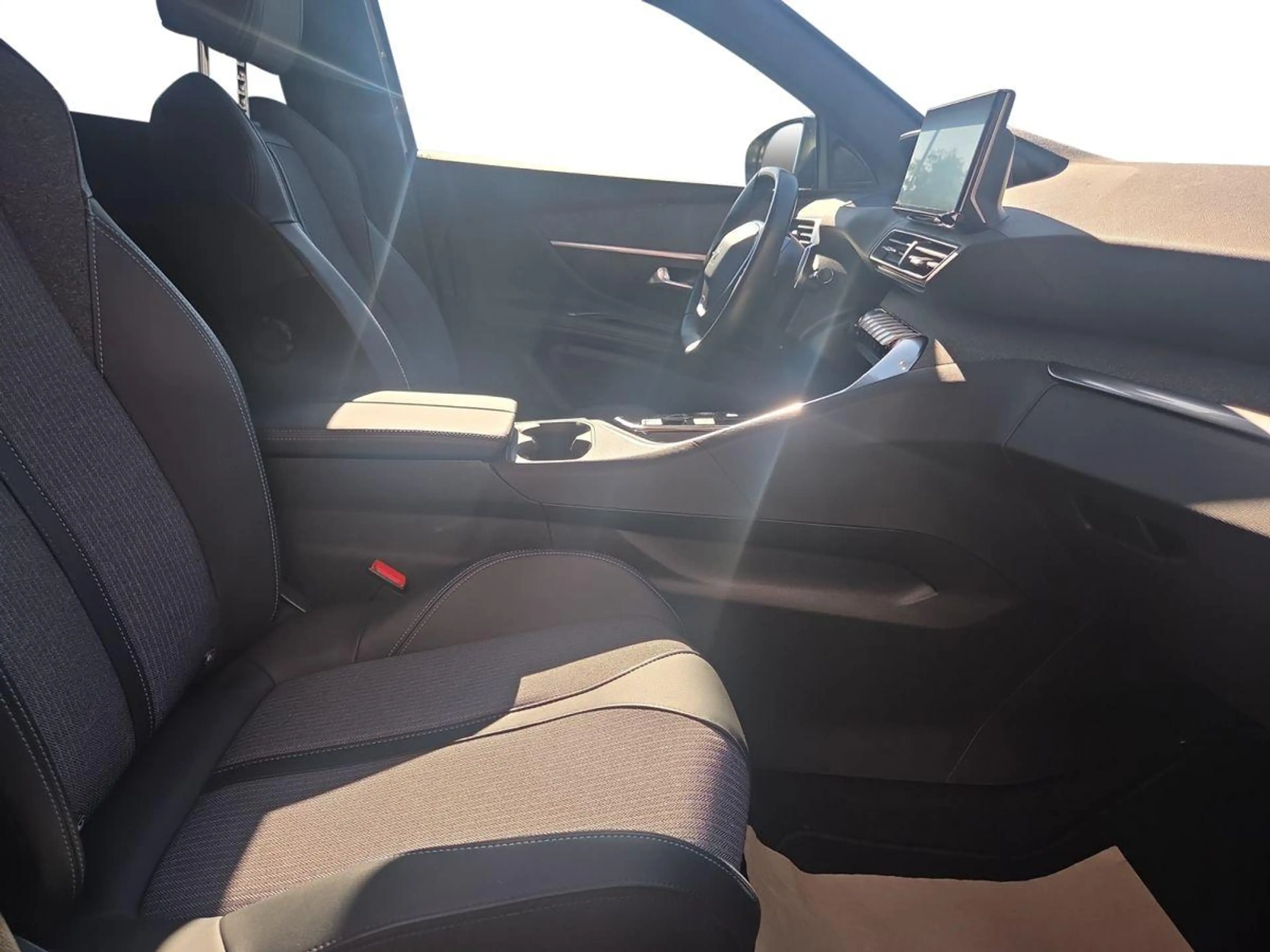 Peugeot 3008 Allure Pack — photo 15