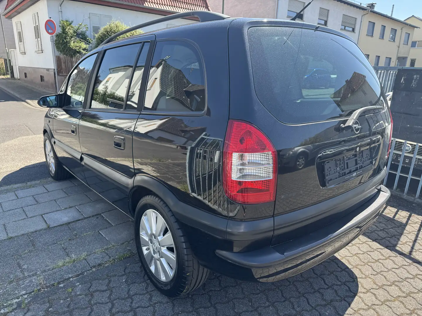 Opel Zafira 1.8 Elegance*Isofix*7sitze*Klima*Sitzheizung Nero - 2