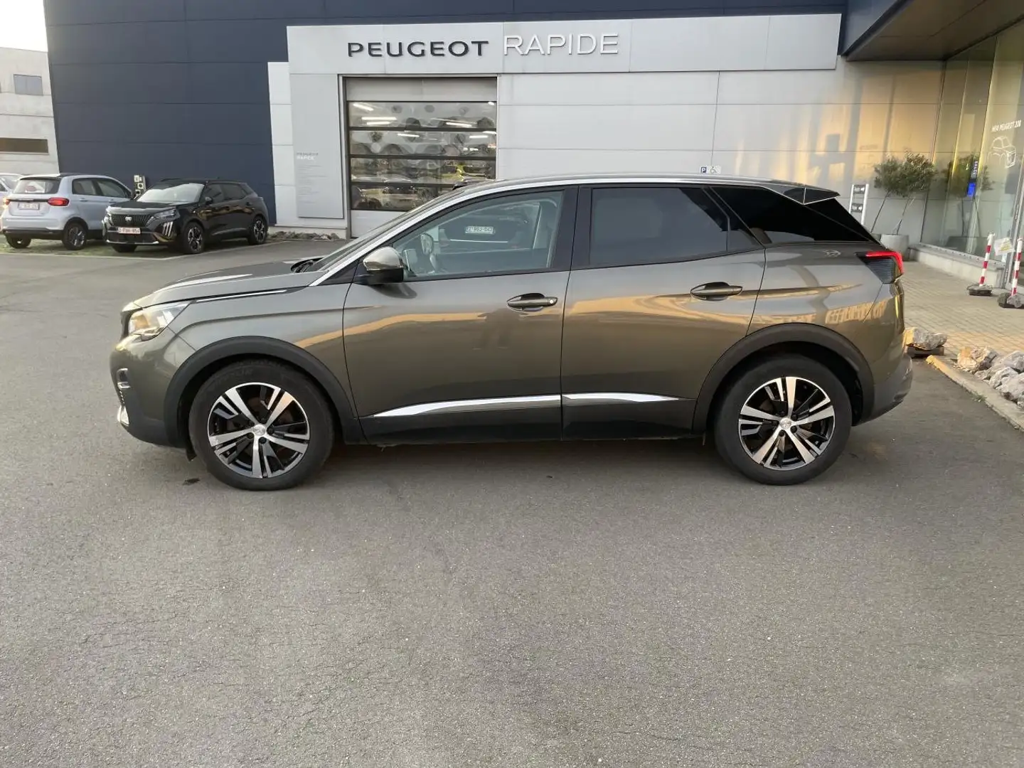 Peugeot 3008 allure Gris - 2