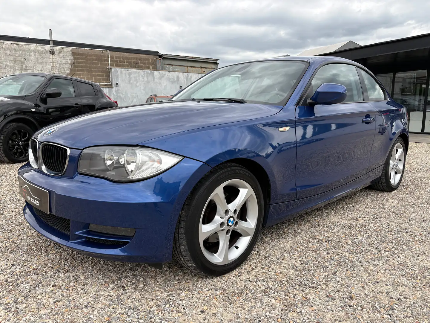 BMW 118 118 d Bleu - 1