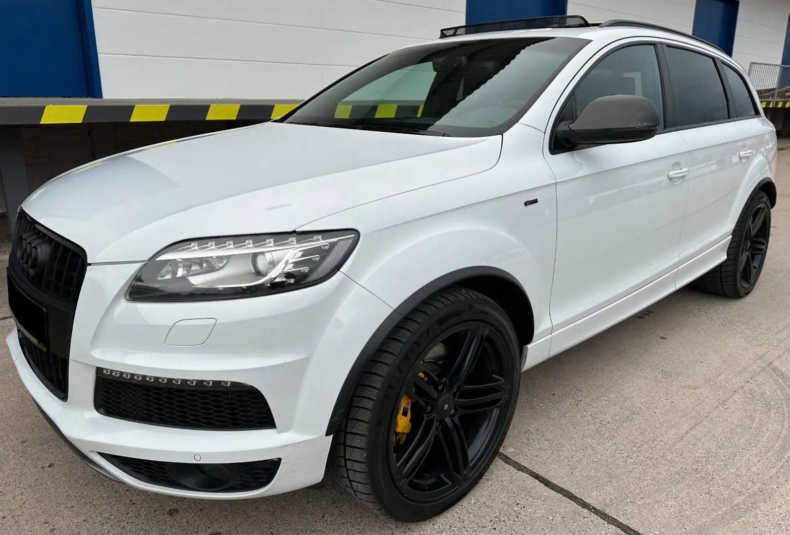 Audi Q7 3.0 TDI clean quattro*S-LINE PLUS*7-SITZE*NAV Blanc - 1
