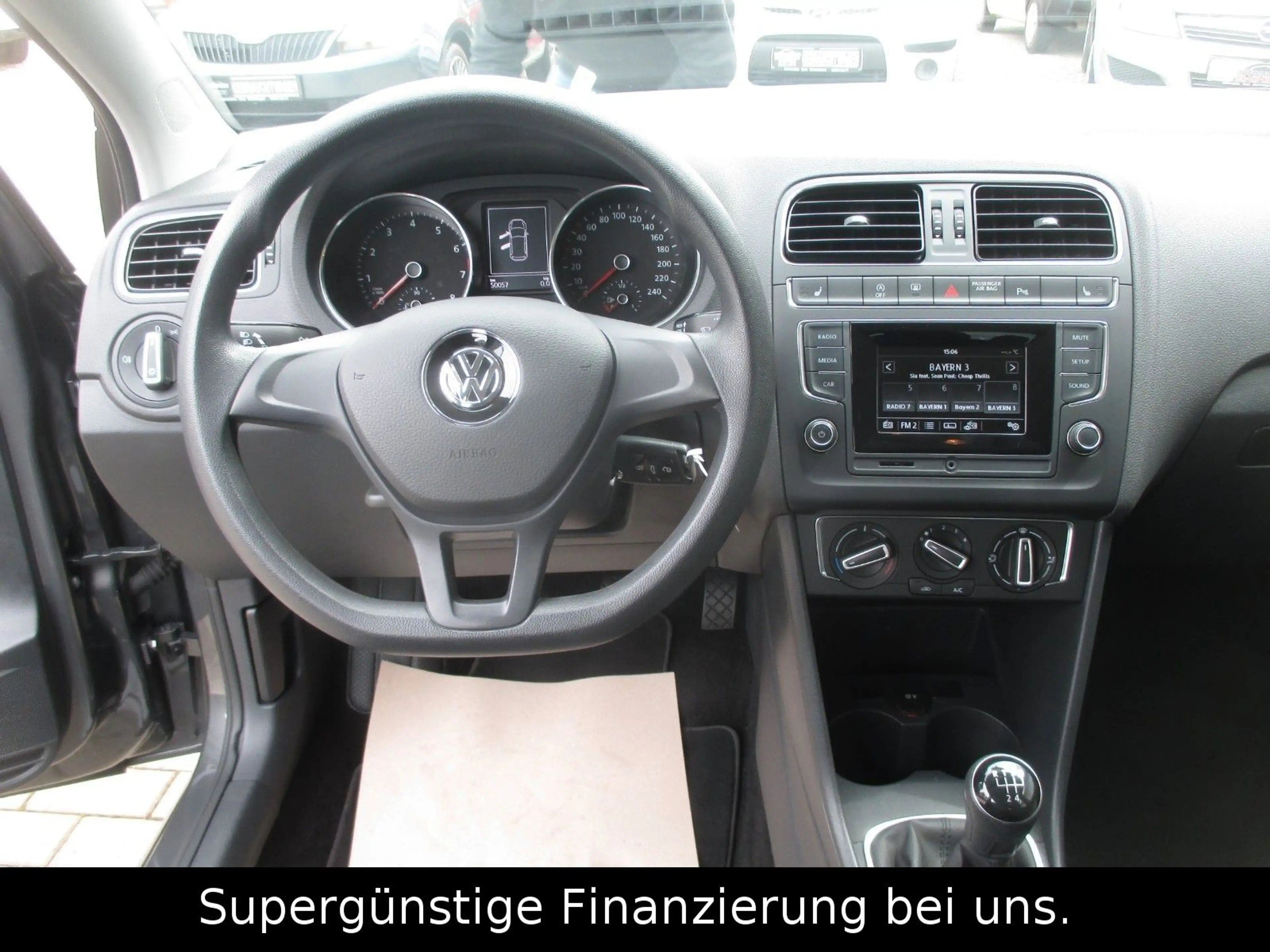 Volkswagen Polo V Comfortline BMT1.2KLIMA,GARANTIE,TEMPOMAT — photo 9