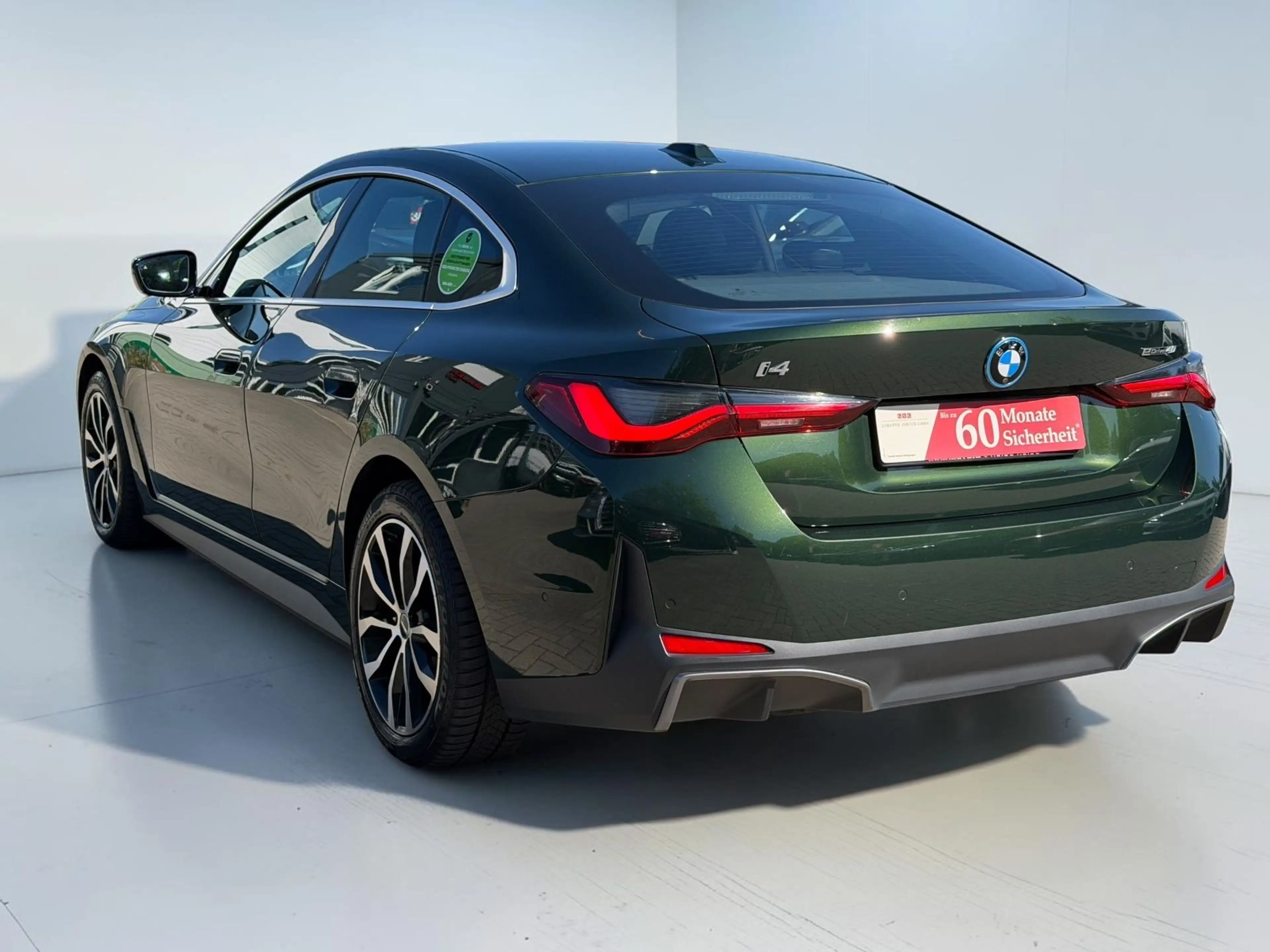 BMW i4 Gran Coupe 40 eDrive*CARPLAY*AHK*KLIMAAUTOM* — photo 10