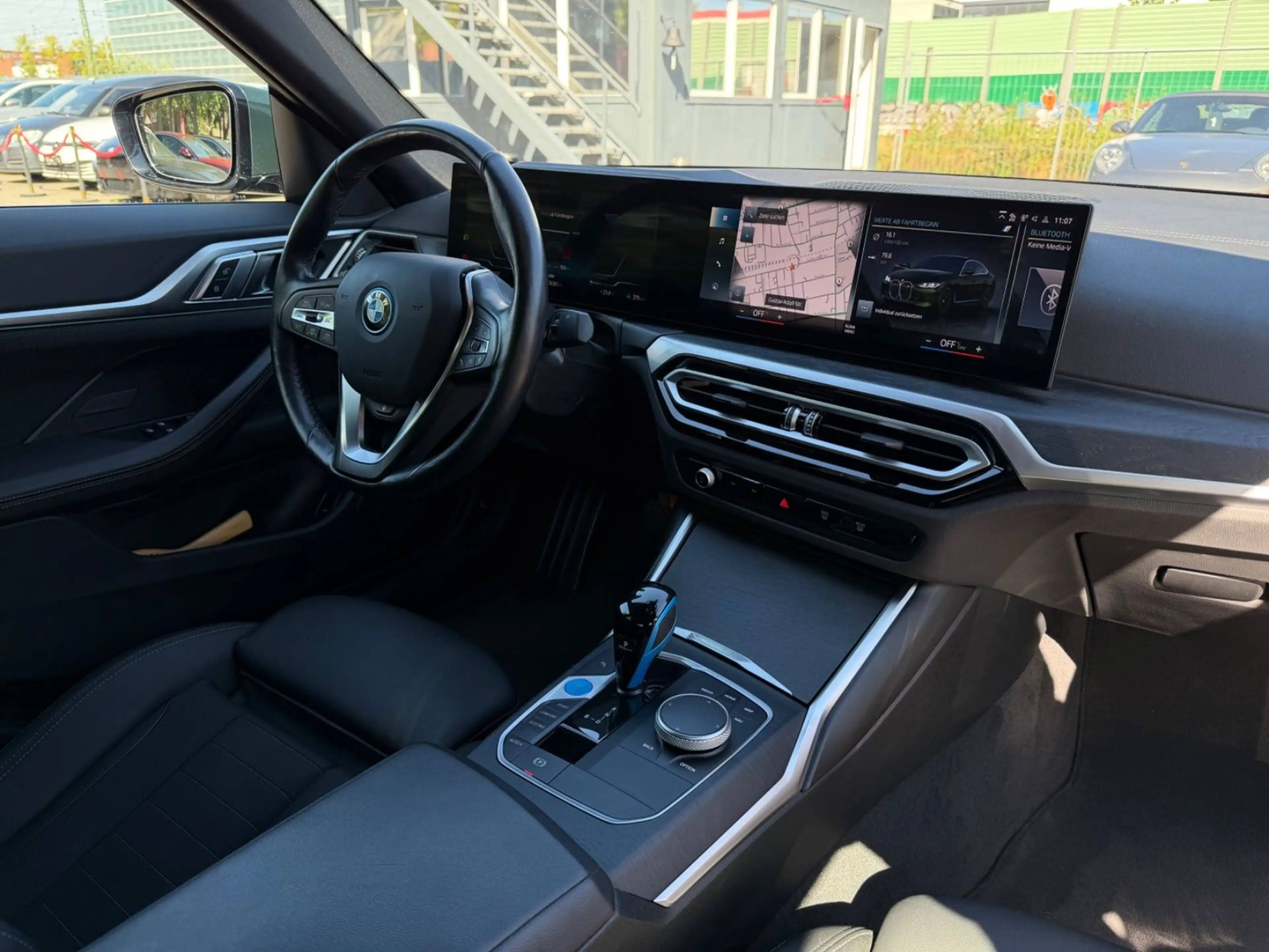 BMW i4 Gran Coupe 40 eDrive*CARPLAY*AHK*KLIMAAUTOM* — photo 15