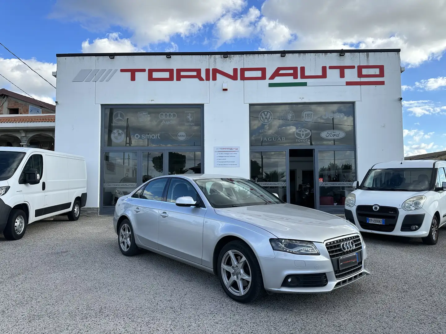 Audi A4 2.0 tdi Ambiente 143cv multitronic - 1