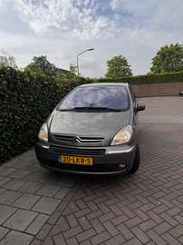 1.6i-16V Image