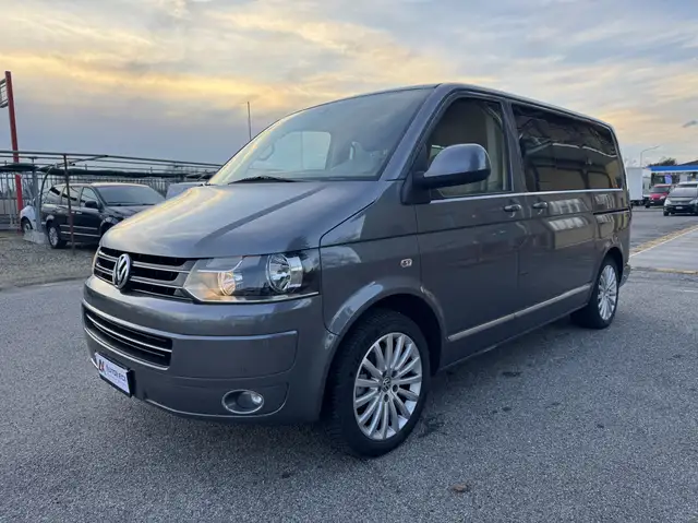 Volkswagen T5 Multivan Multivan T5 2010 2.0 bitdi Highline 4motion 180cv