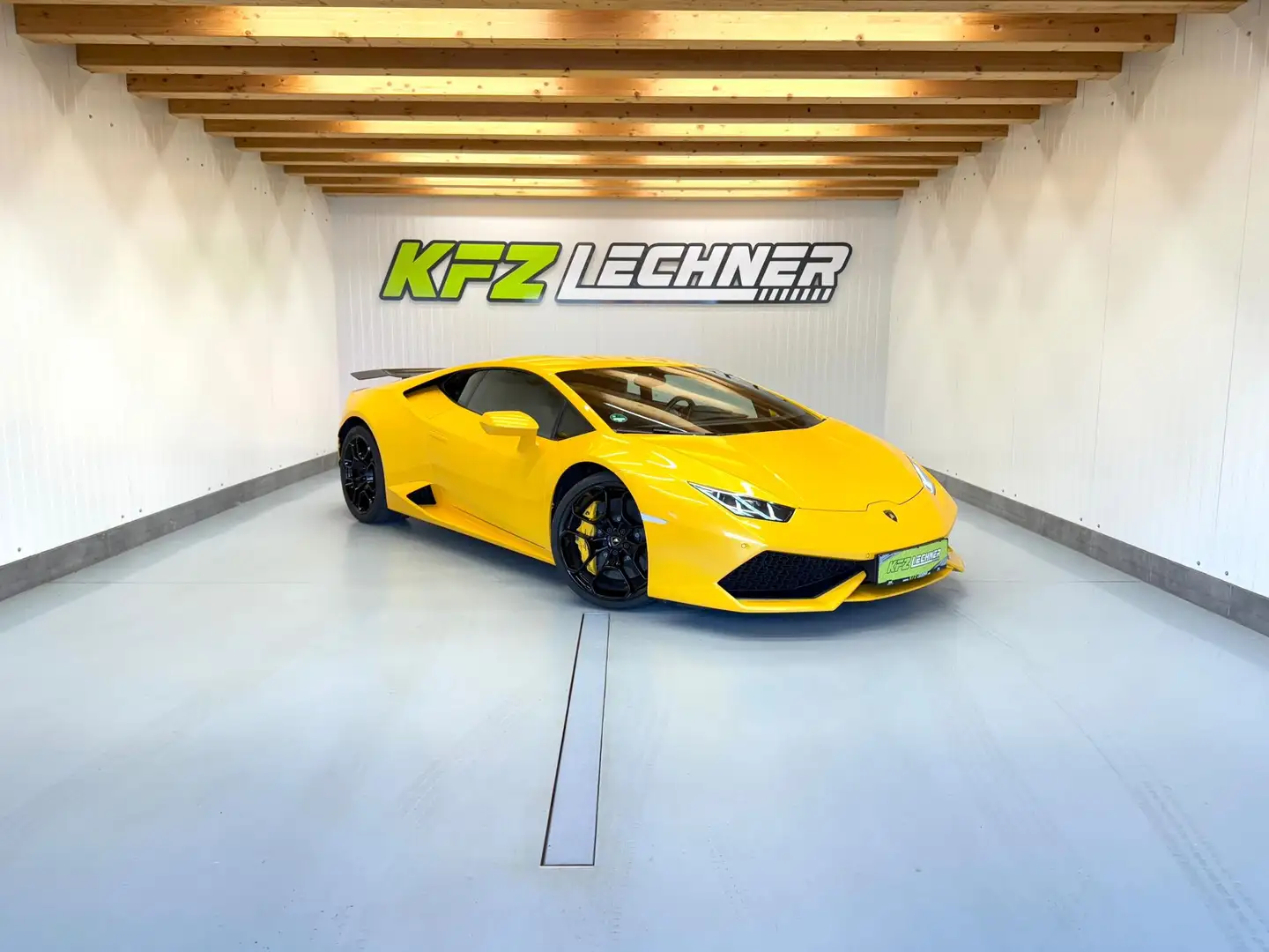 Lamborghini Huracán LP 610-4 ''AKRAPOVIC*LIFT*CARBON' Gelb - 1