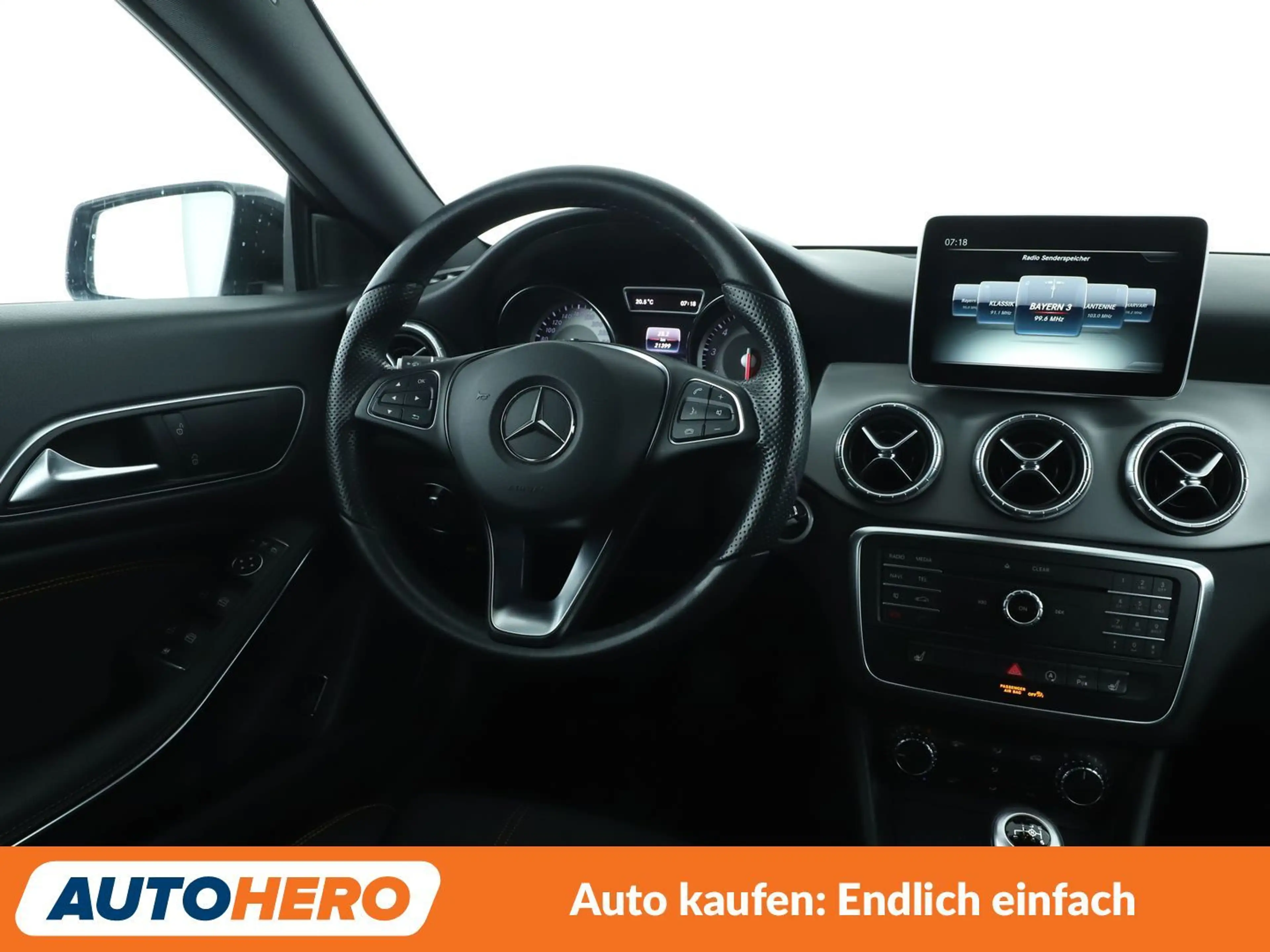 Mercedes-Benz CLA 180 Shooting Brake Urban*XENON*NAVI*CAM*PDC*SHZ*KLIMA* — photo 13
