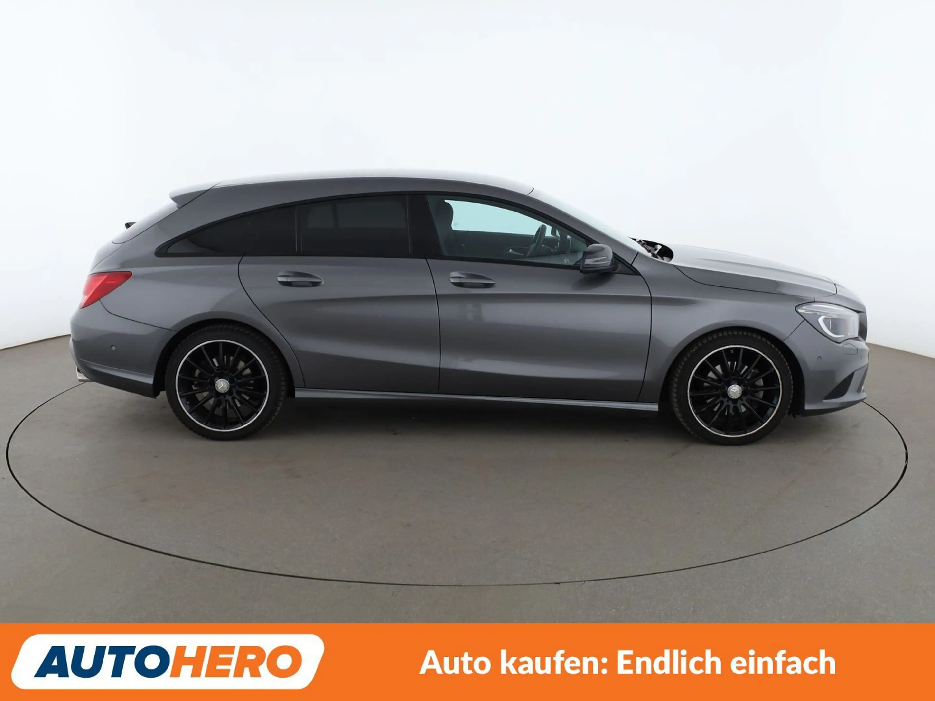 Mercedes-Benz CLA 180 Shooting Brake Urban*XENON*NAVI*CAM*PDC*SHZ*KLIMA* — photo 7