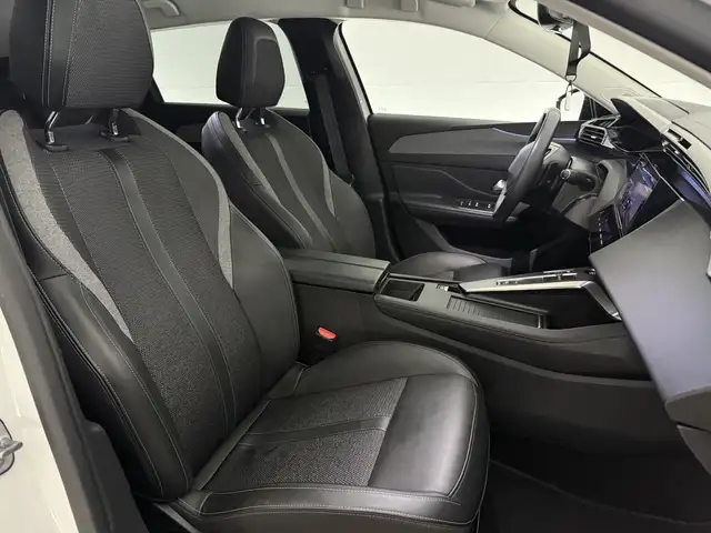 Peugeot 308 view 19