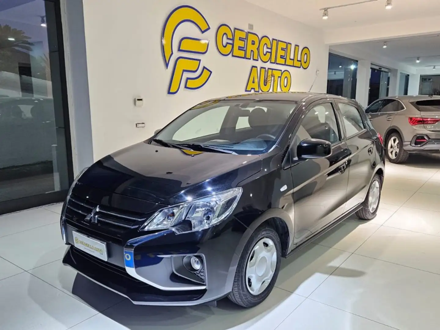 Mitsubishi Space Star 1.2 Invite tua da €129,00 Nero - 1
