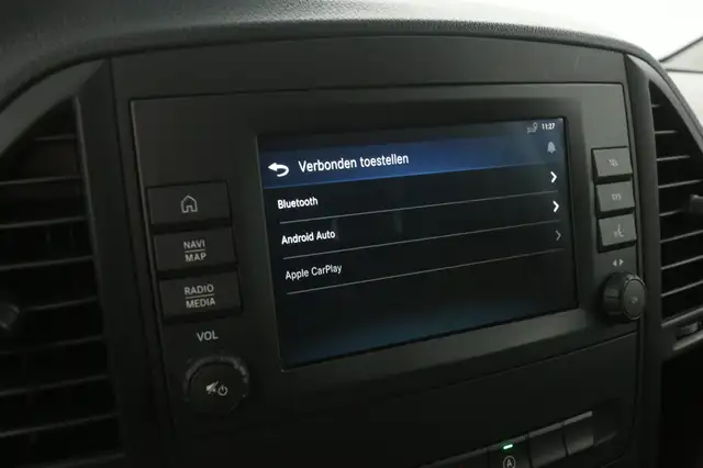 Mercedes-Benz Vito view 12