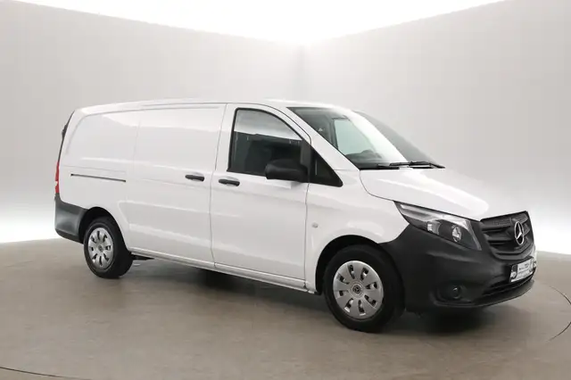 Mercedes-Benz Vito view 6