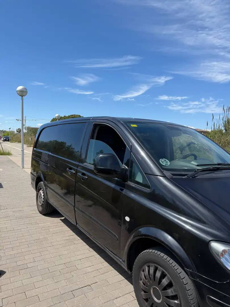 Mercedes-Benz Vito Vito Furgón 111CDI Compacta 116 Negro - 2