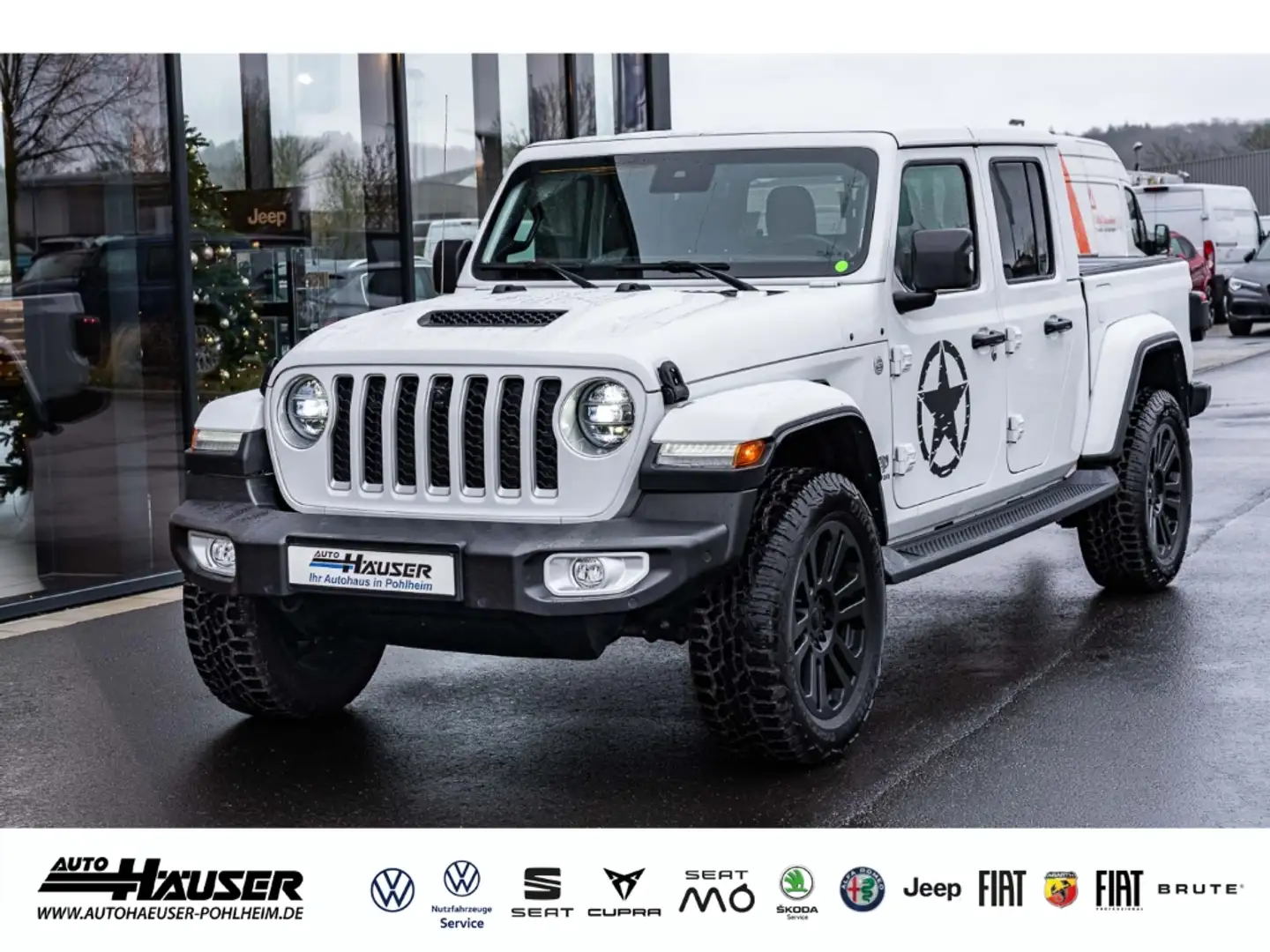 Jeep Gladiator Overland 3.0 V6 MultiJet 4x4 AT8 UMBAU SCORPION AH Bílá - 1