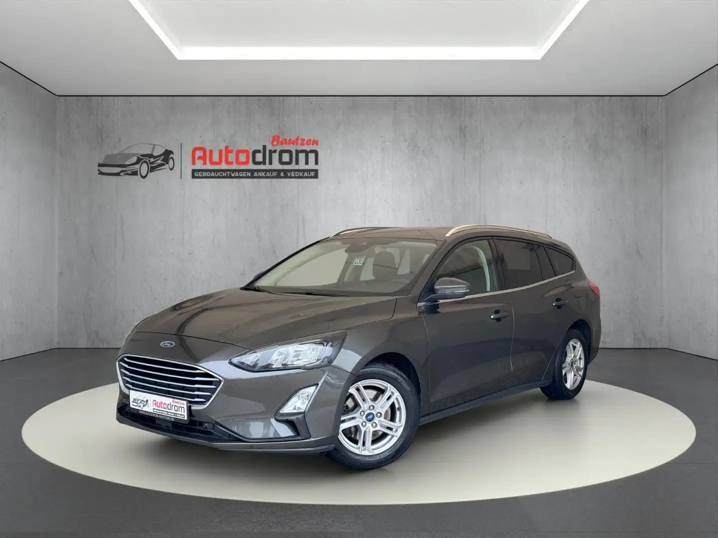 Ford Focus Turnier Cool & Connect LED NAVI DAB PDC Grigio - 1
