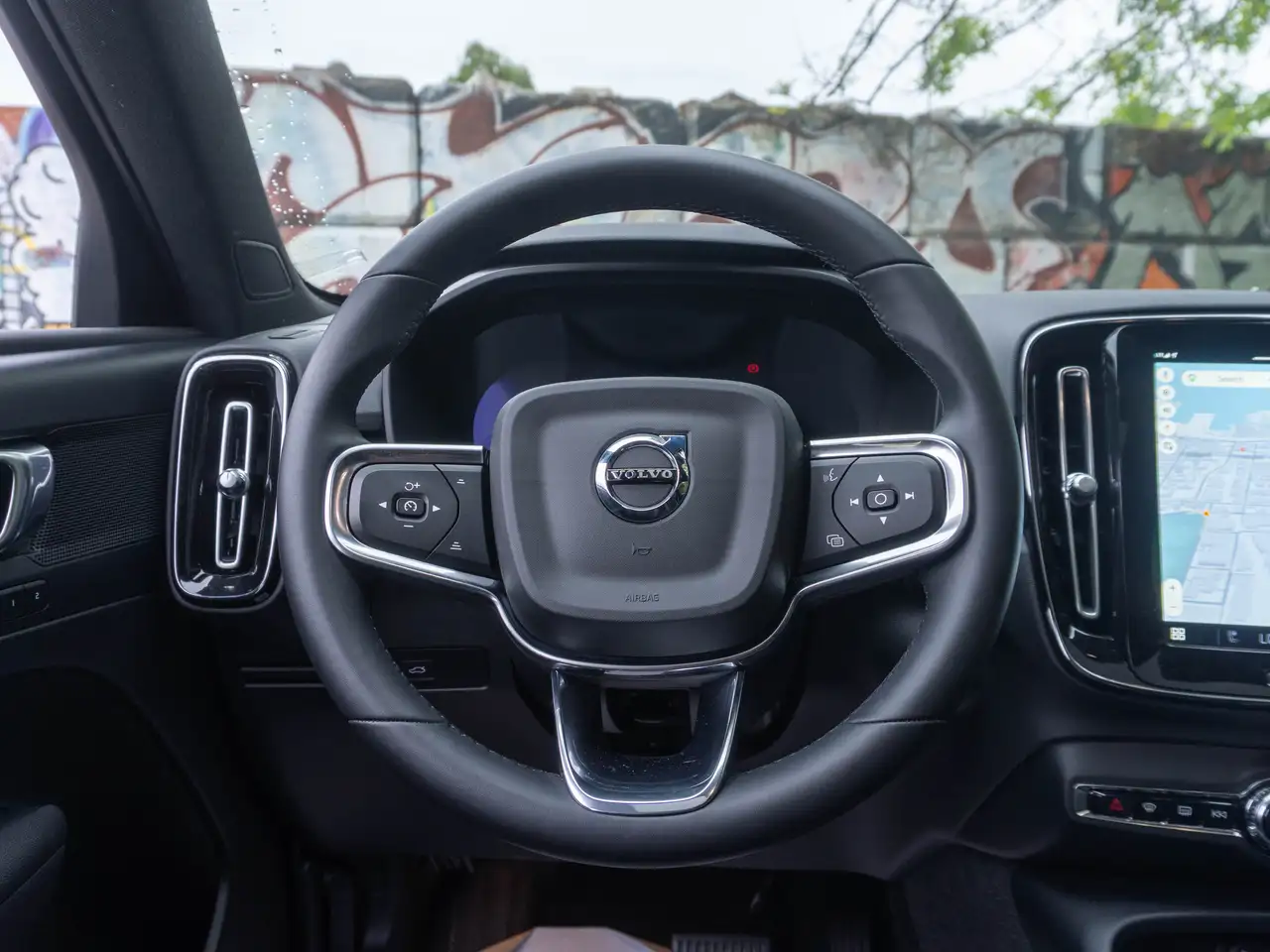 Volvo C40 снимка Volvo C40