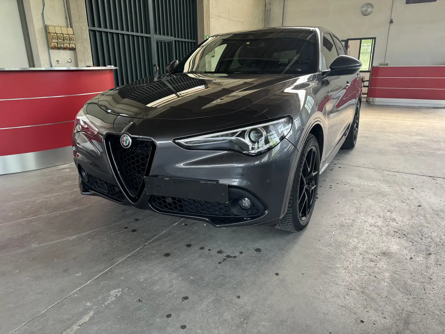 Alfa Romeo Stelvio 2.2 t Veloce Q4 210cv auto VELOCE - 1