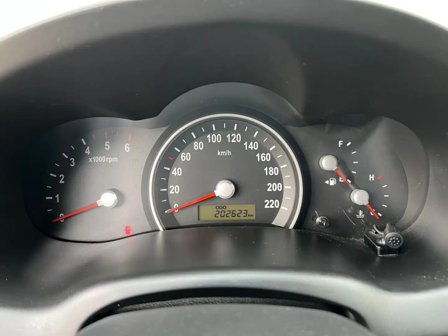 Kia Carnival 2.9 CRDi Aut. EX - 2