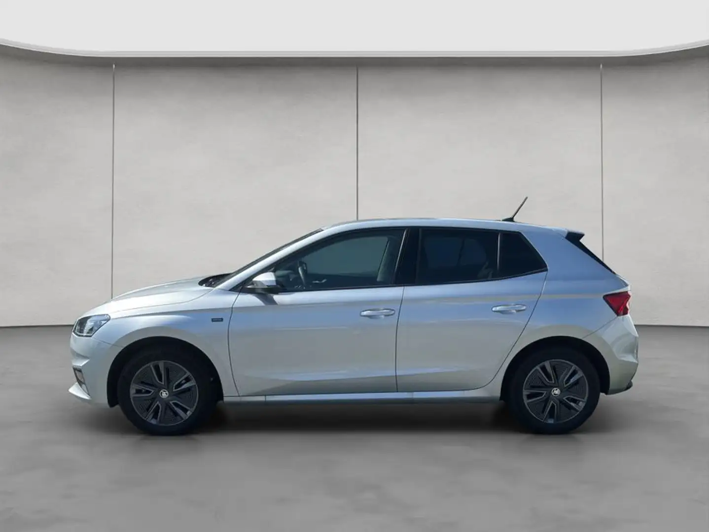 Skoda Fabia 1.0 TSI DSG Drive ACC GJR KAMERA LED Argent - 2