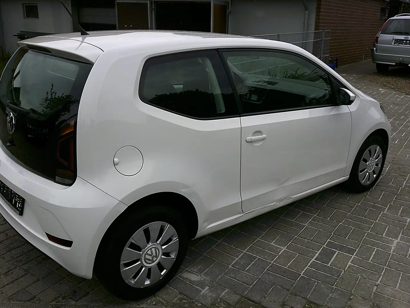 Volkswagen up! move up! BMT/Start-Stopp Weiß - 2