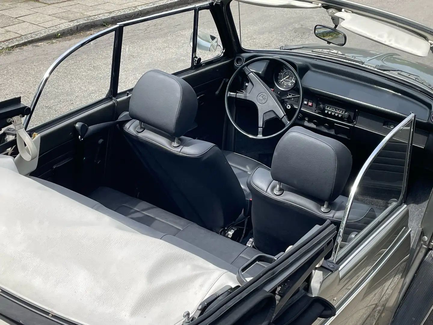 Volkswagen Käfer Cabrio 1303 LS Grau - 2