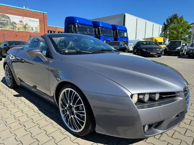 Alfa Romeo Spider 3.2 V6 JTS Exclusive Q4|Deutsch FZ|1-Hand