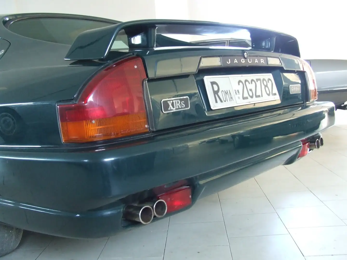 Jaguar XJR S Vert - 1