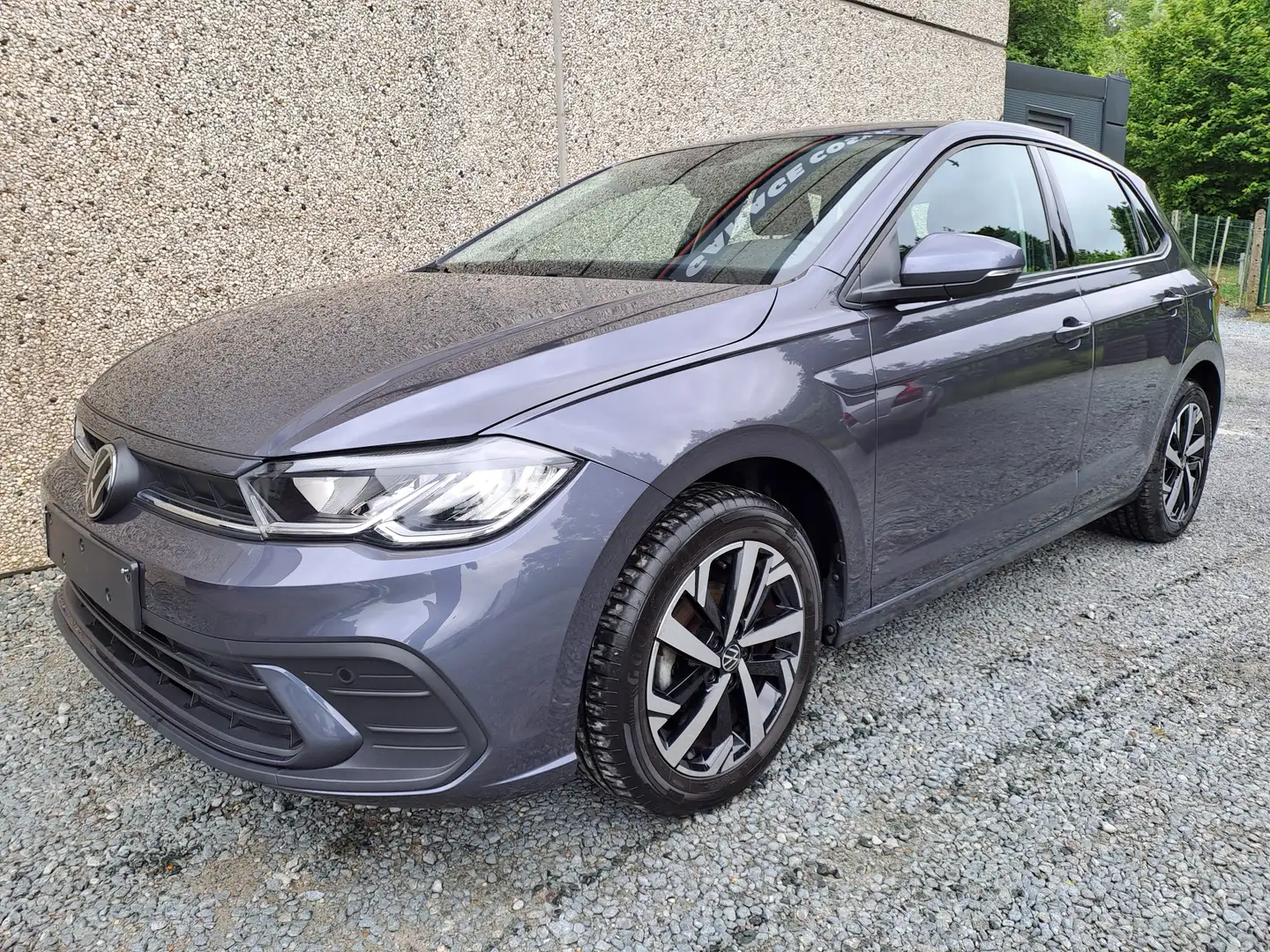Volkswagen Polo 1.0 TSI Life-app-navi- camera- cruise- lane assist Grijs - 1