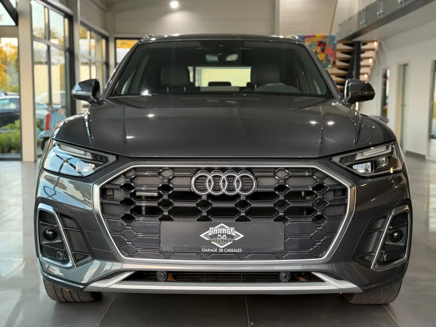 Audi Q5 40TDI quattro S-Line/Facelift/Vitual/Ahk/Pano Grau - 2
