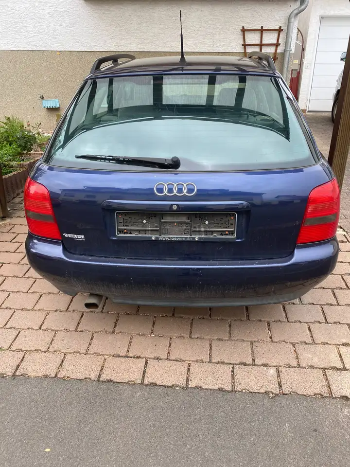 Audi A4 Avant 1.8, foto 3