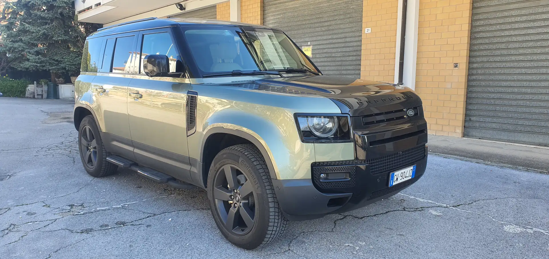 Land Rover Defender Defender VII 110 3.0d X-Dynamic SE AWD 200cv auto Beige - 1