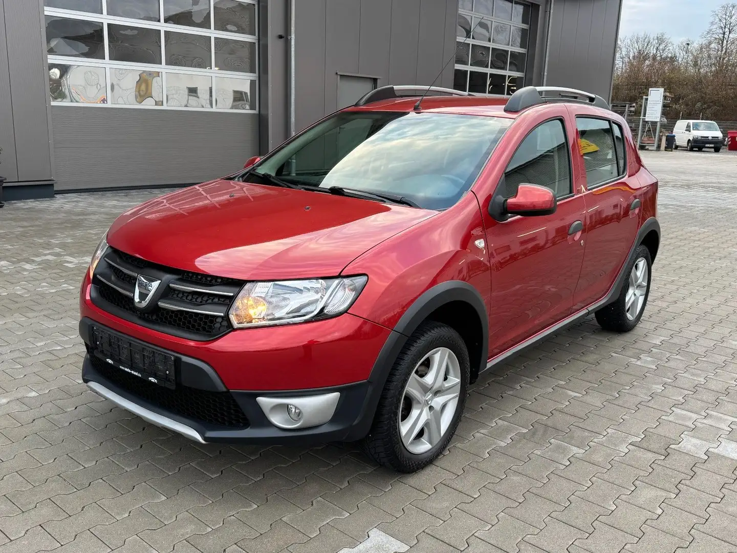 Dacia Sandero dCi 90 Stepway Ambiance Rot - 1