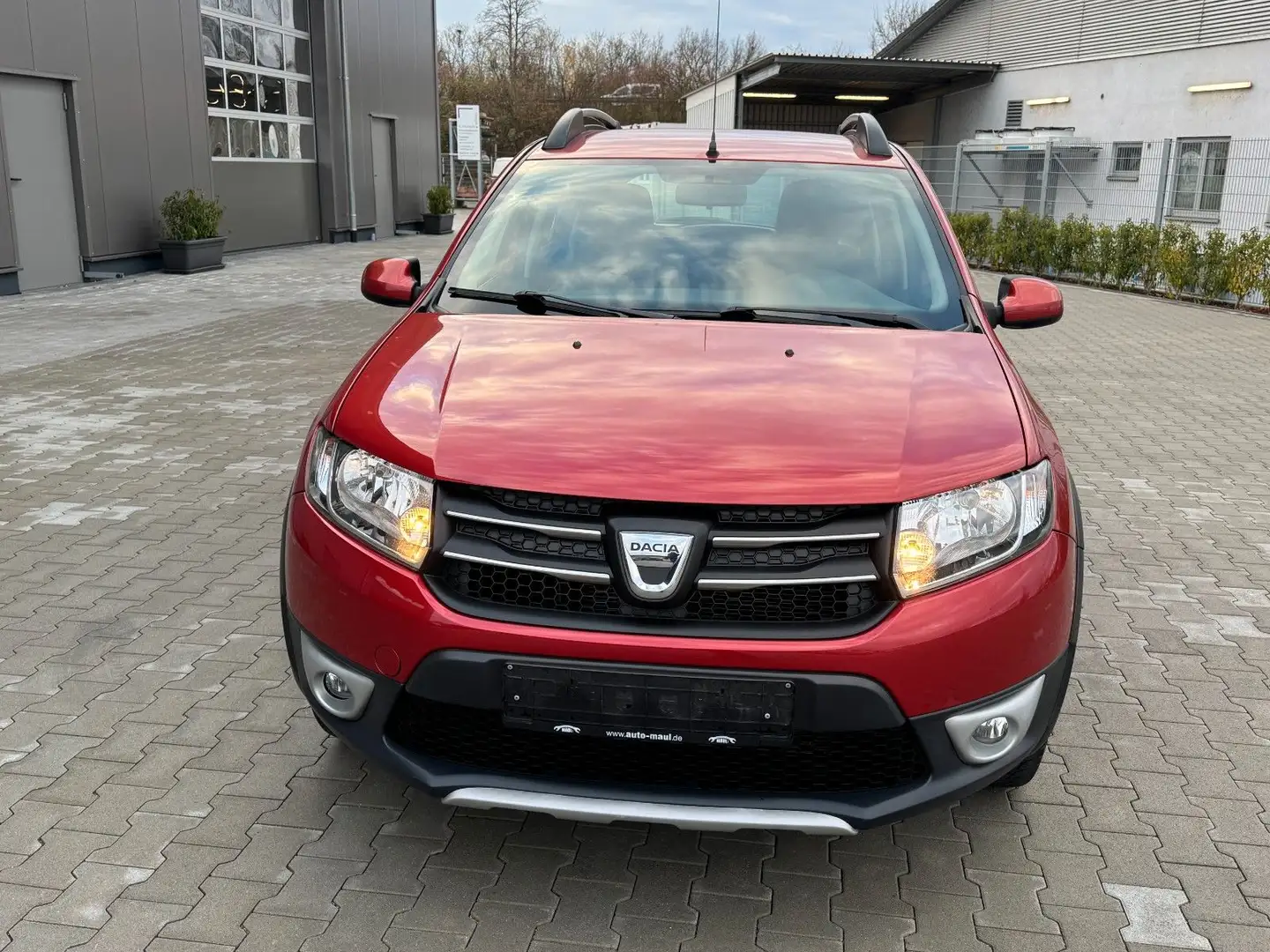 Dacia Sandero dCi 90 Stepway Ambiance Rot - 2