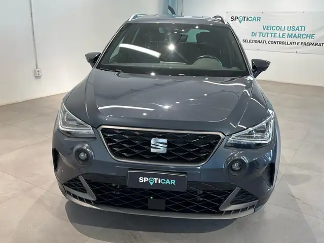 Seat Arona view 2