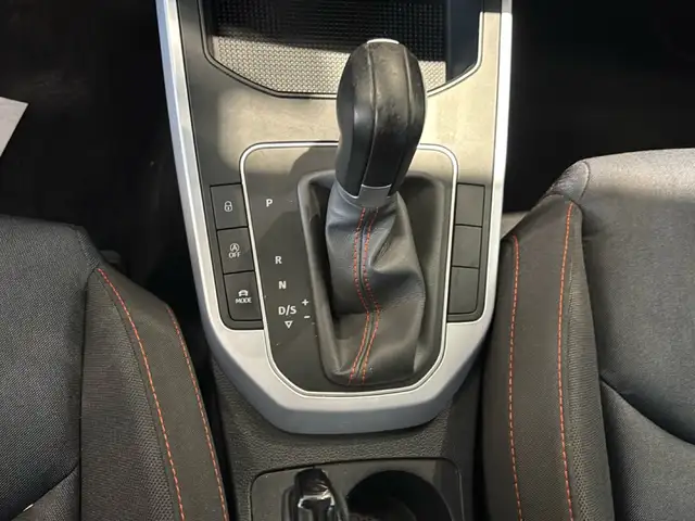 Seat Arona view 13