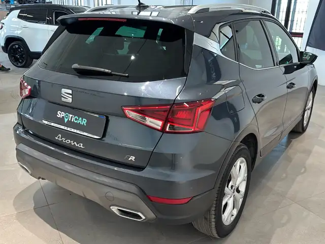 Seat Arona view 4