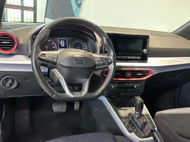 Seat Arona view 11