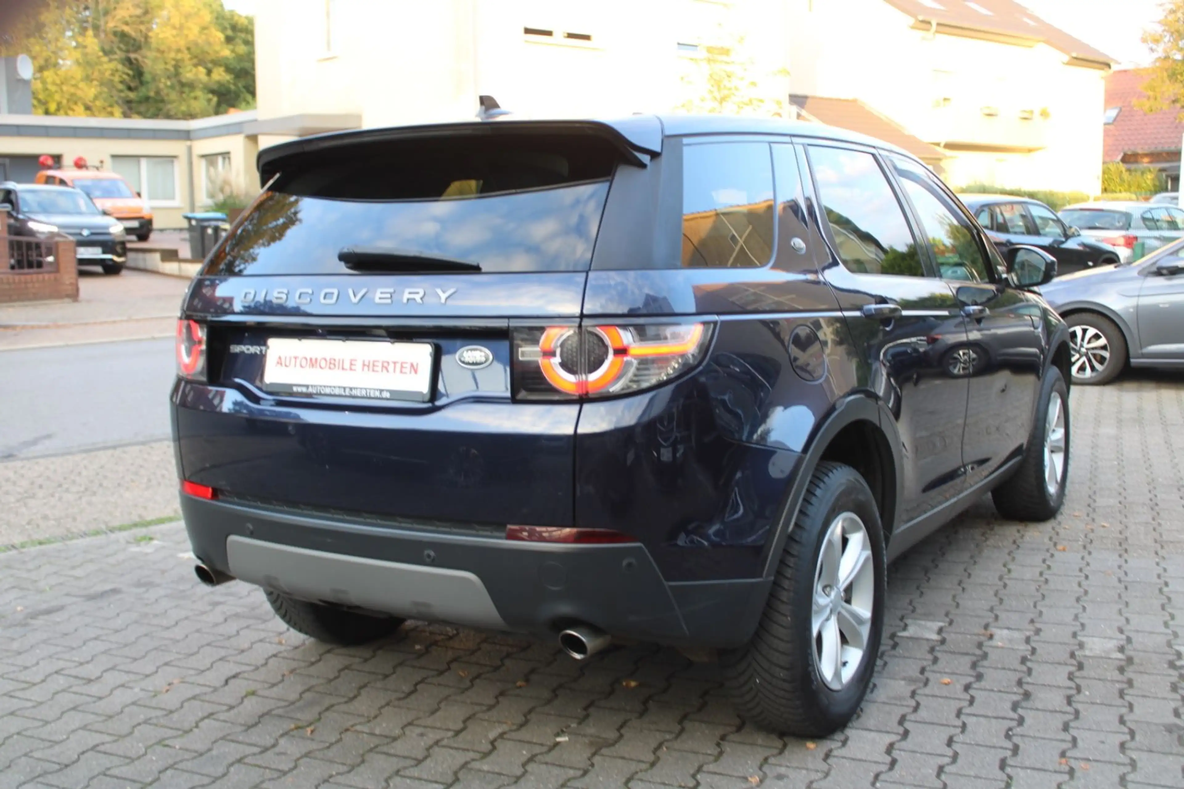 Land Rover Discovery 2.0 TD4 Sport SE AWD*7SITZER*NAVI*XENO — photo 8