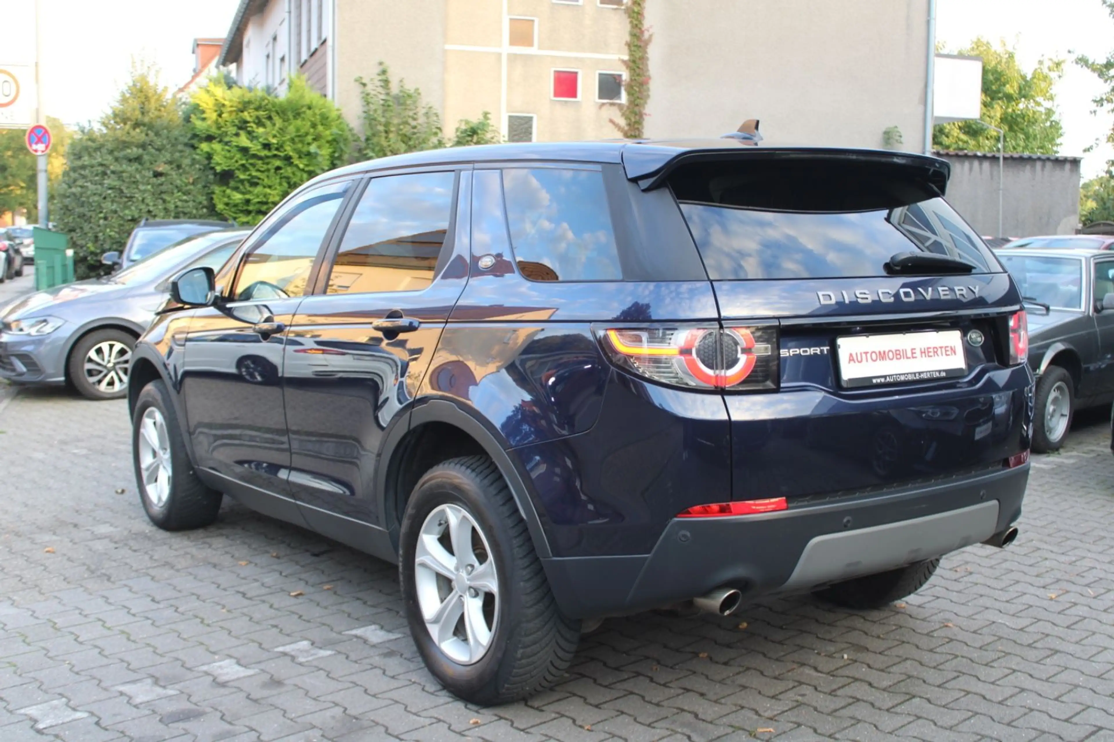 Land Rover Discovery 2.0 TD4 Sport SE AWD*7SITZER*NAVI*XENO — photo 9