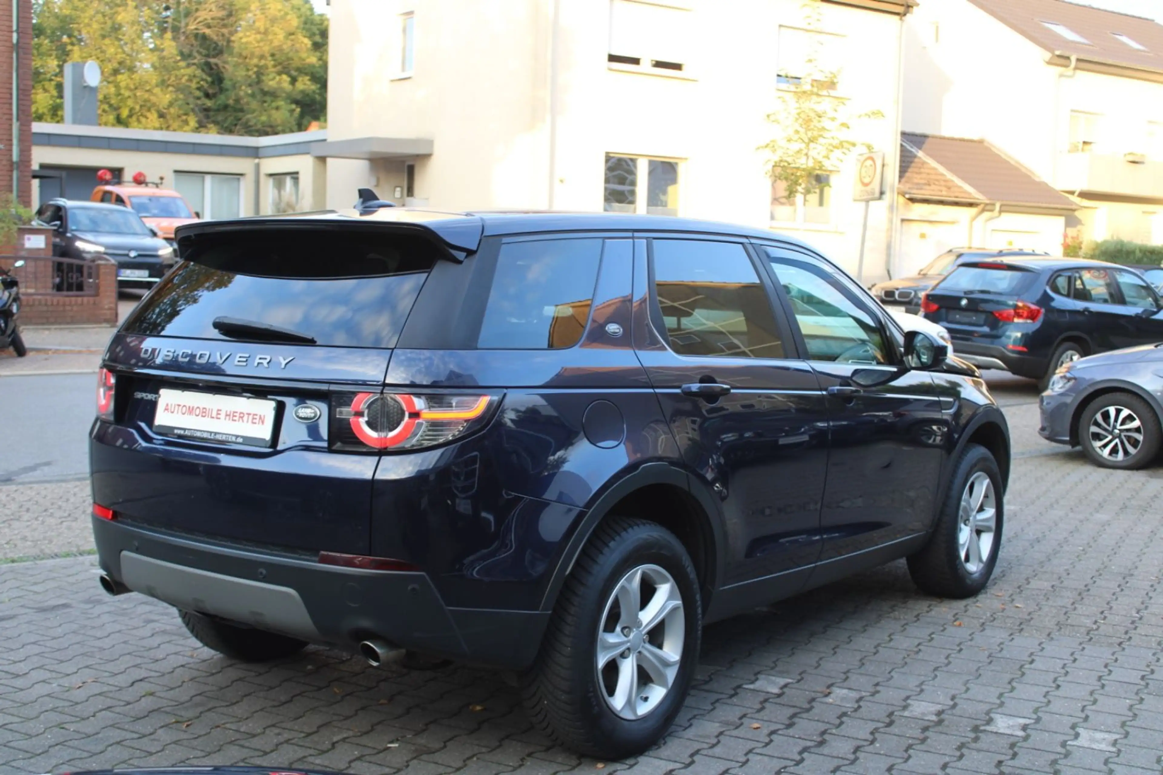 Land Rover Discovery 2.0 TD4 Sport SE AWD*7SITZER*NAVI*XENO — photo 11