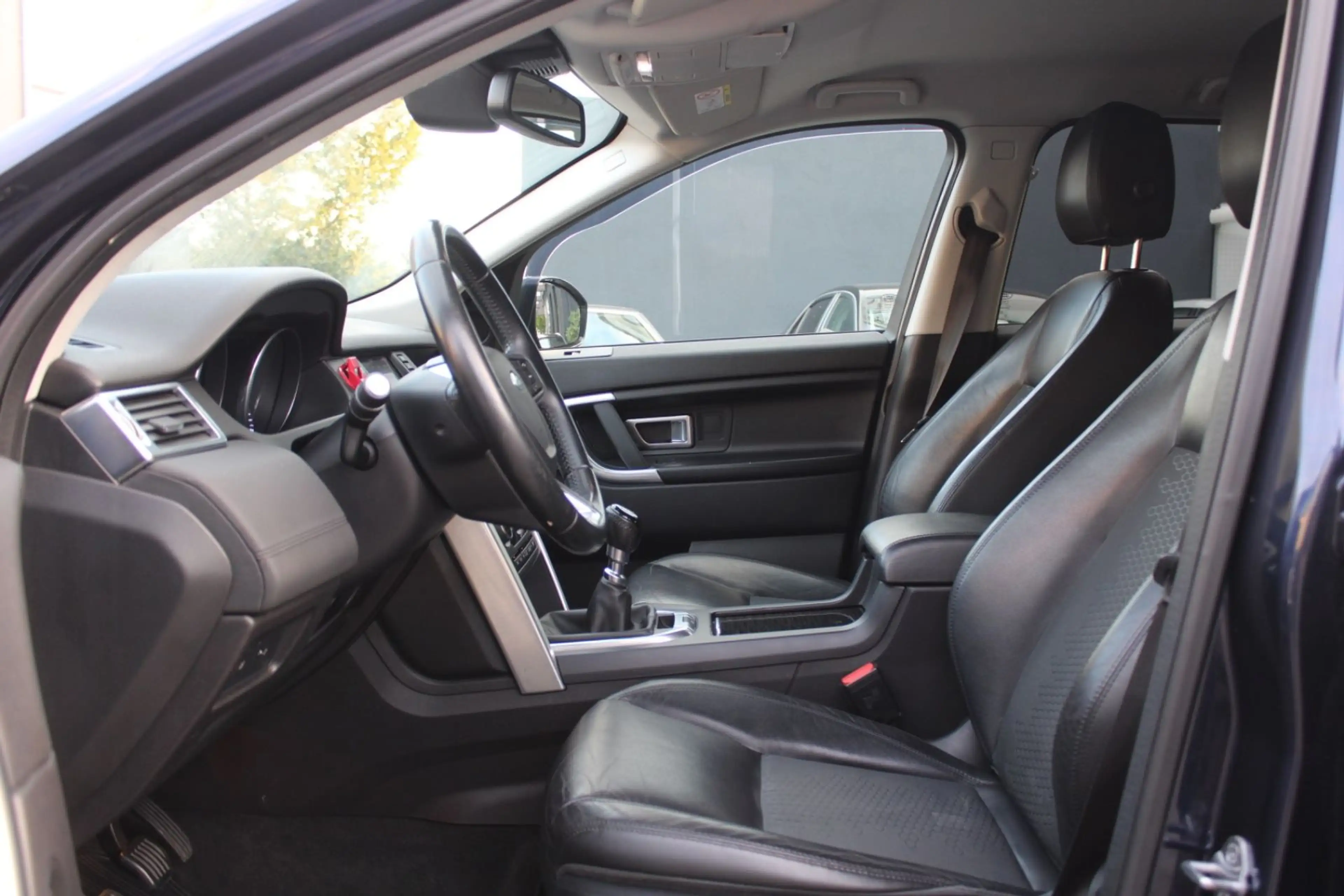 Land Rover Discovery 2.0 TD4 Sport SE AWD*7SITZER*NAVI*XENO — photo 12