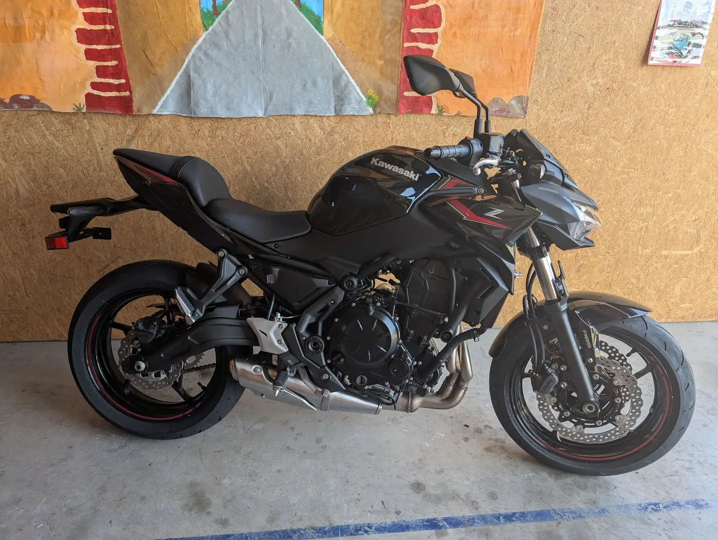 Kawasaki Z 650 Modell 2025 Negru - 1