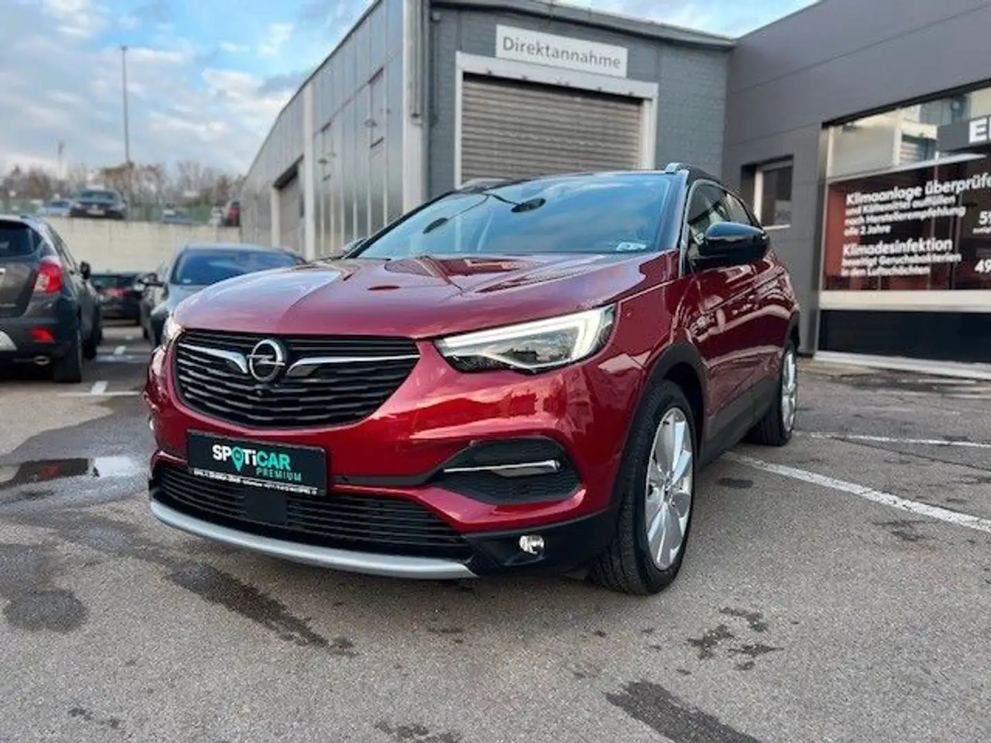 Opel Grandland X "Ultimate" 1,6 T  4x4 Plug-in-Hybrid Rot - 2