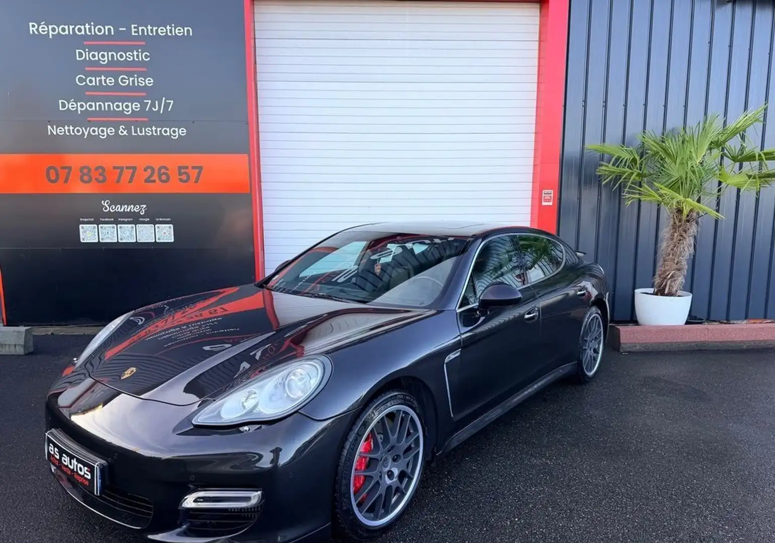 Porsche Panamera Turbo V8 4.8 I 500 CV GPS- PACK CHRONO- SPORT PLUS- TOIT OUVRANT- FRANÇAISE - 2