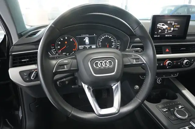 Audi A4 Allroad view 15
